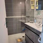 Hébergement de vacances Maison Dans Résidence Avec Piscine Et Tennis