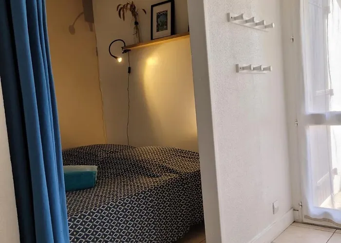 Maison Dans Avec Piscine Et Tennis בית נופש