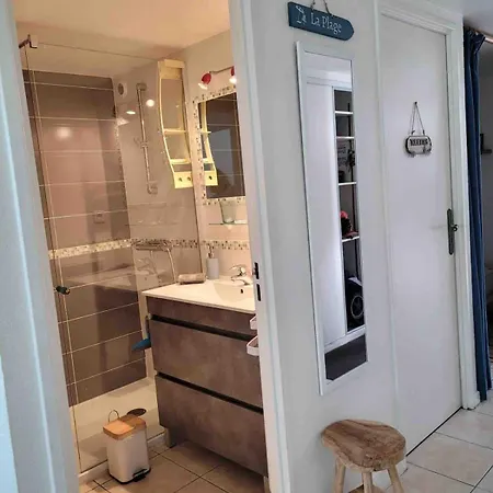 בית נופש Maison Dans Avec Piscine Et Tennis