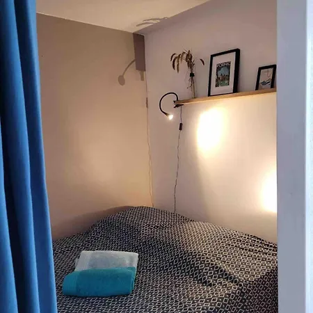 Maison Dans Avec Piscine Et Tennis * פורניק